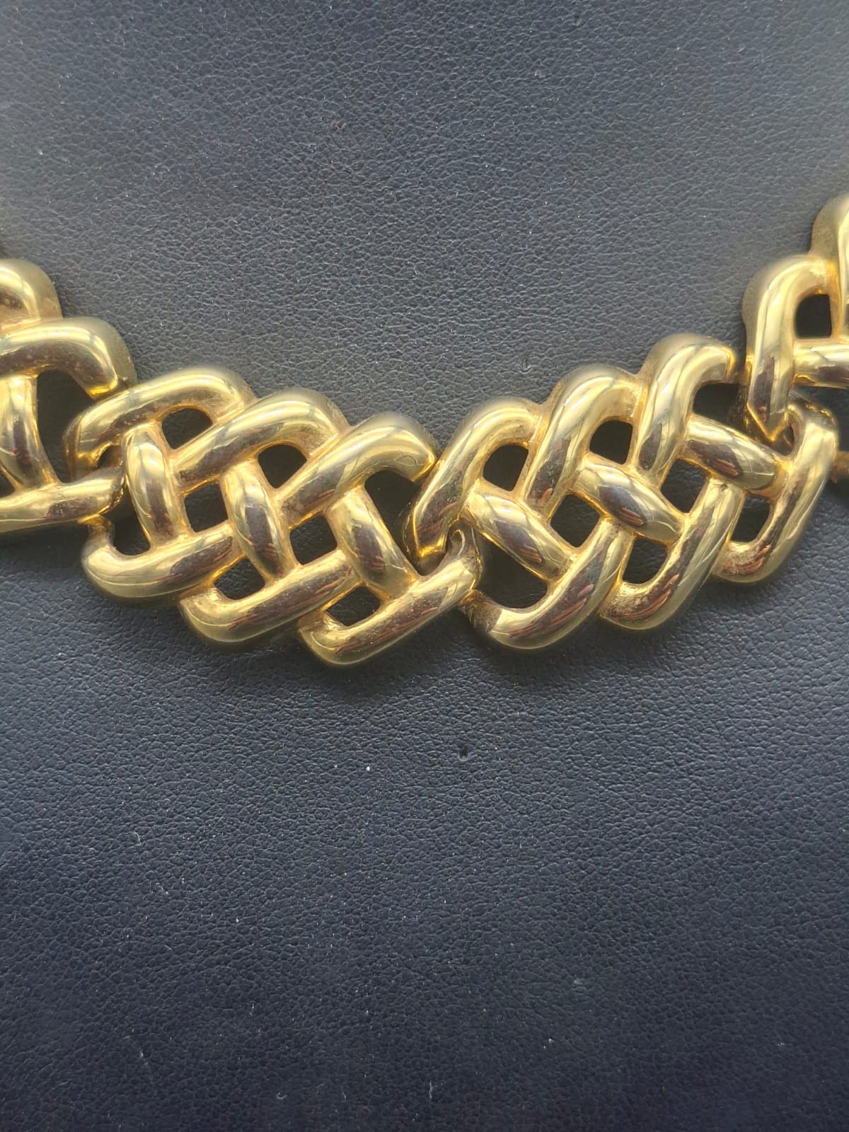 15374