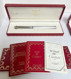 PENNA LE MUST DE CARTIER