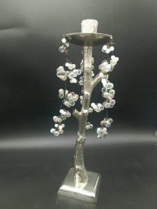 CANDELIERE METALLO CON  GRAPPOLI PERLE I