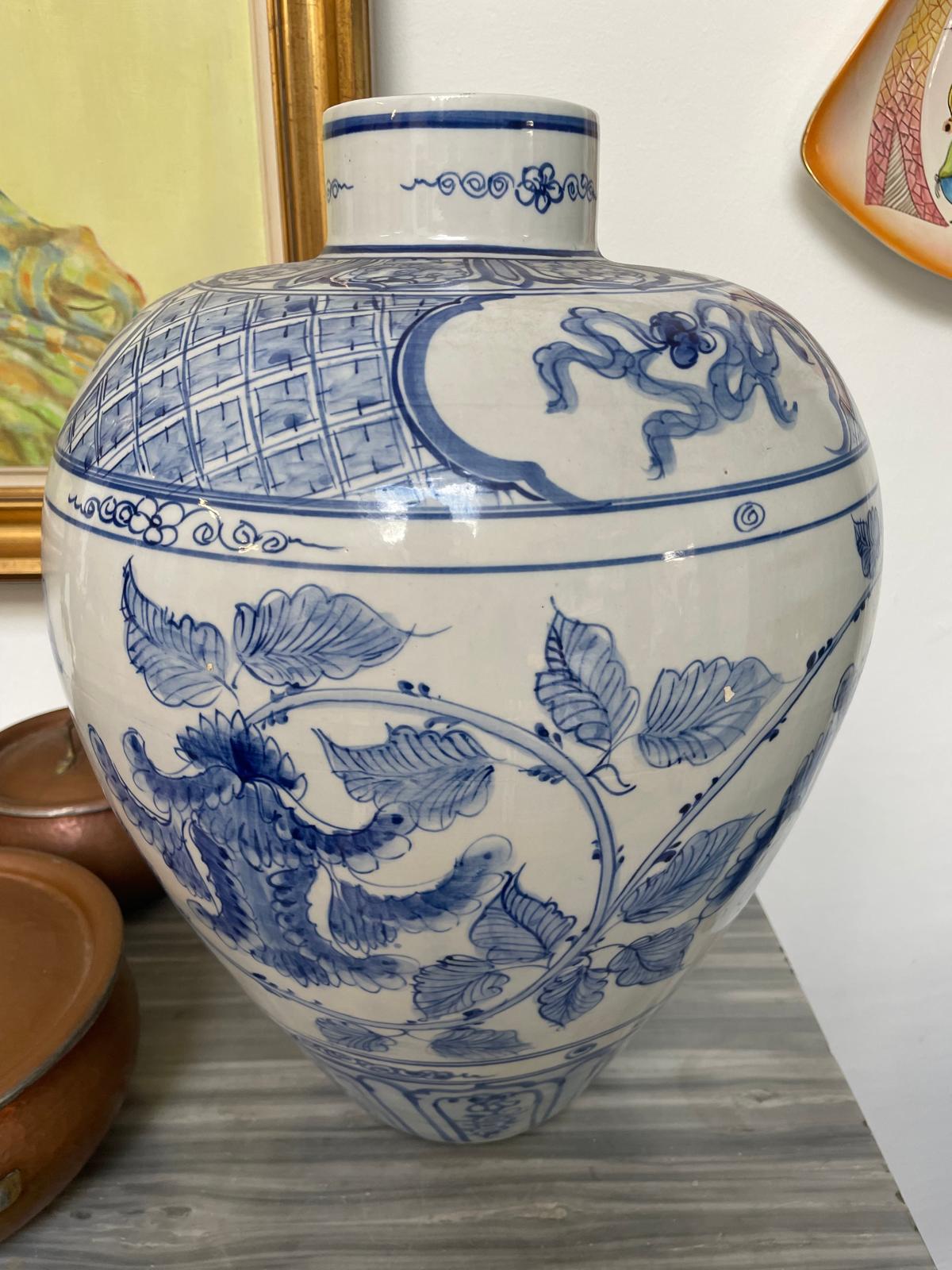 -shop-shop-oggettistica-vaso-cinese-porcellana-bianca-e-blu