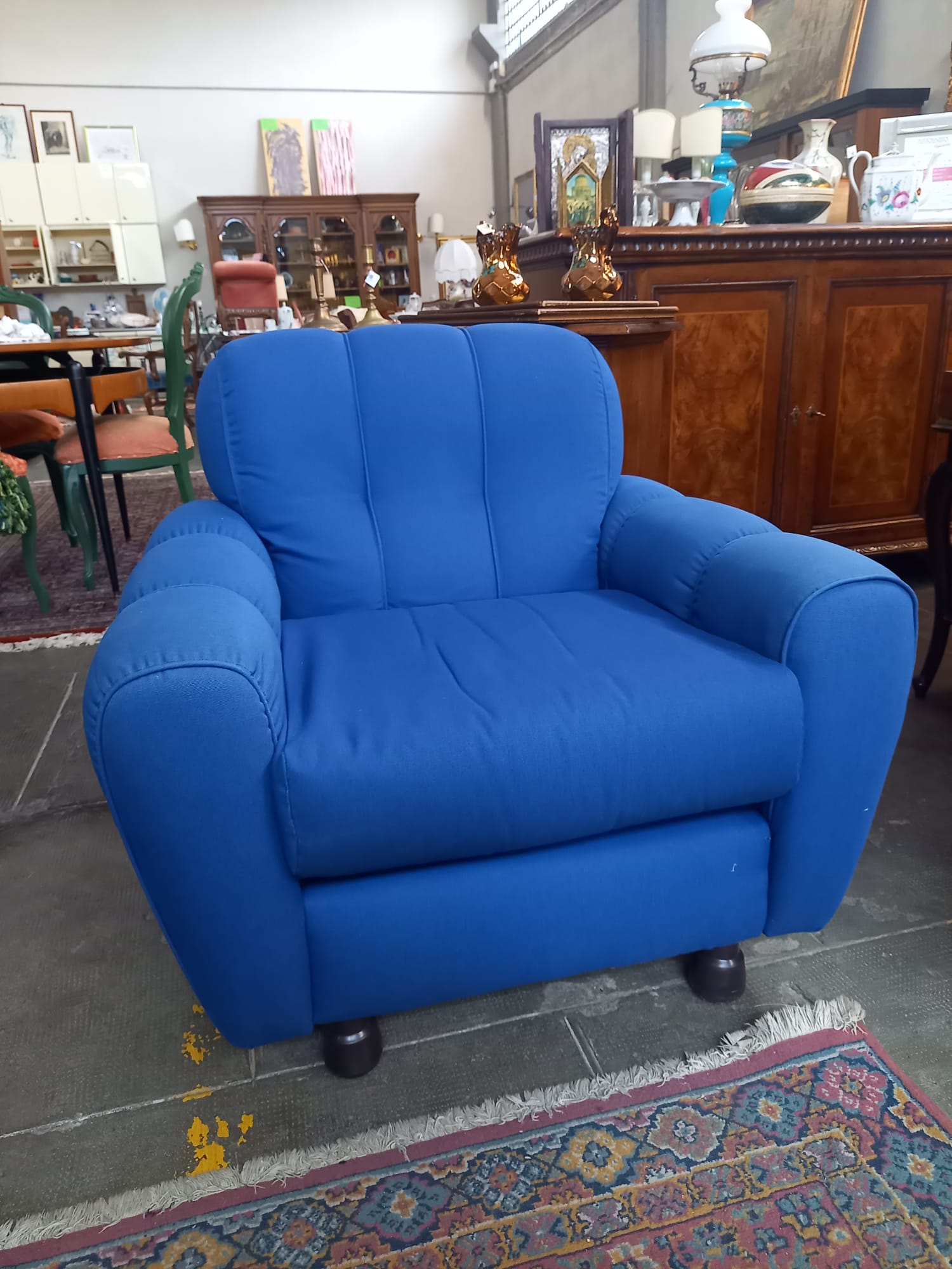 -shop-shop-mobili-e-arr-moderni-poltrona-moderna-colorata