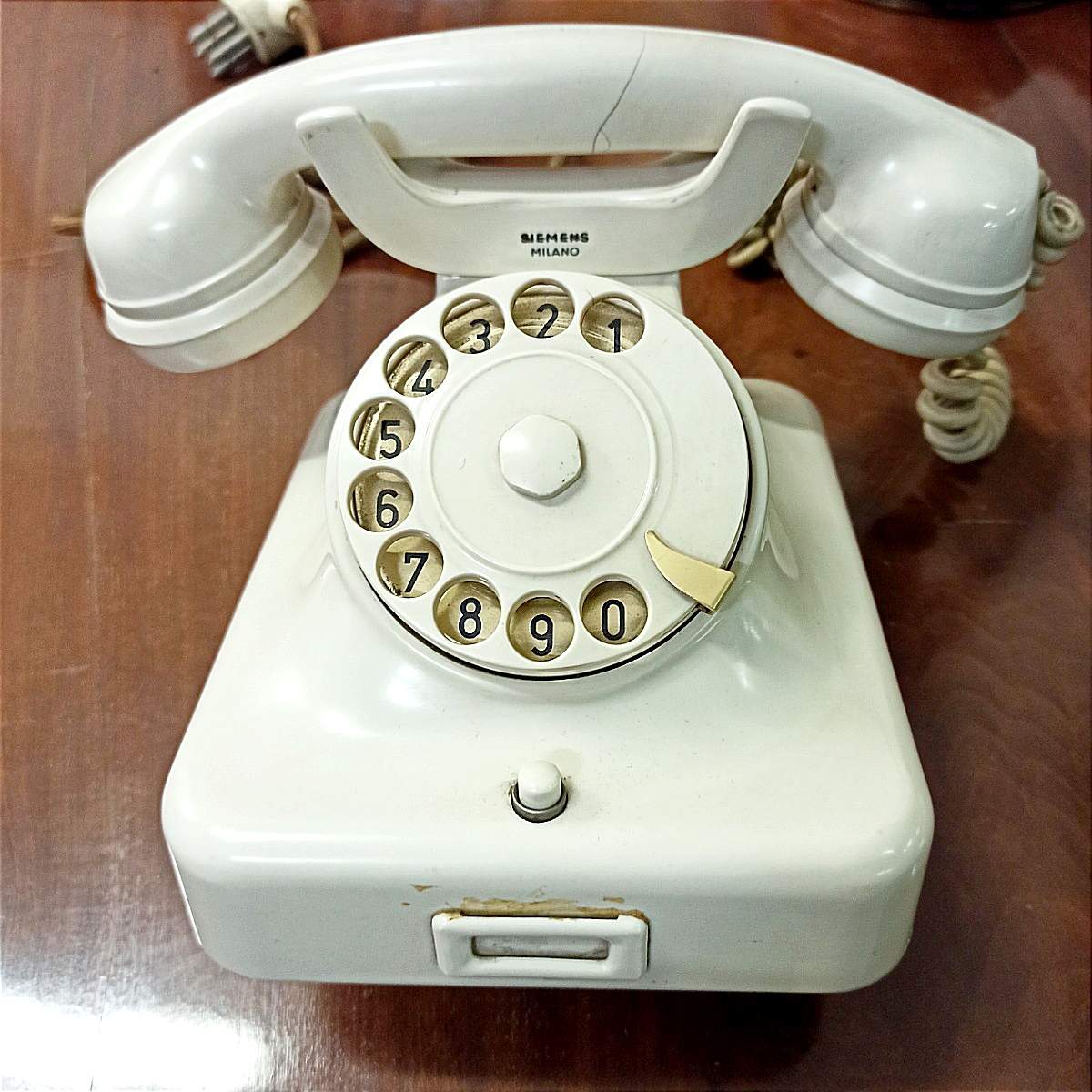 -shop-shop-antiquariato-telefono-vintage-bianco-originale